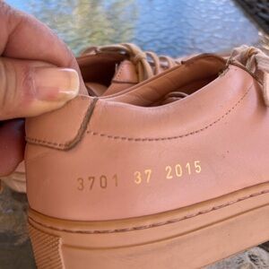 Common Projects Achilles Low Leather Sneakers EU 37 Women’s 6.5–7 $425 Retail